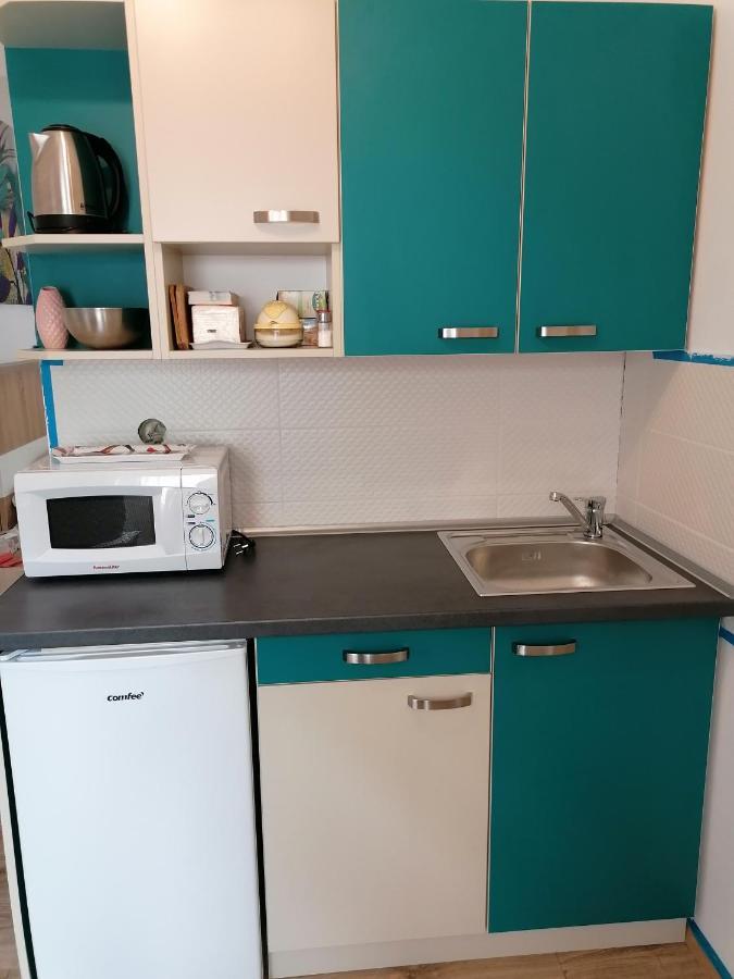 Kata Vendeghaz Hotel Buk Bilik gambar